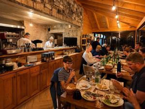 Gjeçaj Guesthouse and Restaurant