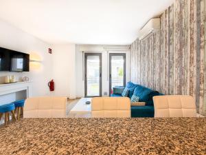 Blue Velvet by Hello Homes Sitges
