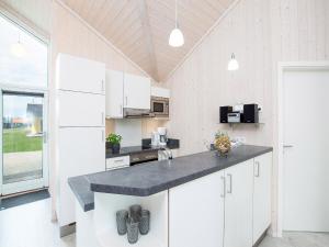 Scandinavian holiday home by beach