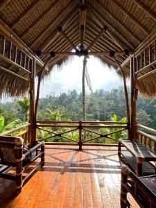 Bamboo House Valley View