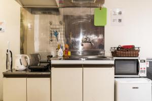 Shin-Nakano Apartment #105