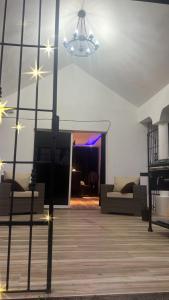 Quiet Get away villa, with pool