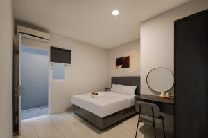 Cove Aphrodite Residence