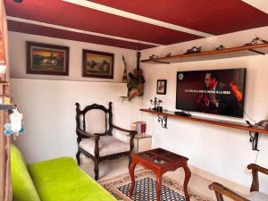 Private Colonial House in San Antonio