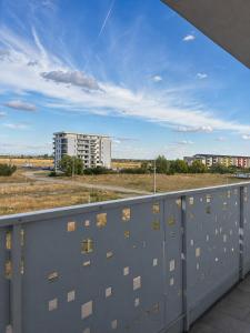 Apartment with private cinema and large balcony