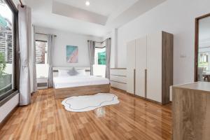 3 BR Pool Villa Aroonpat in center of Patong