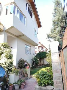 Avenaa 4BHK Rosewood House,Srinagar