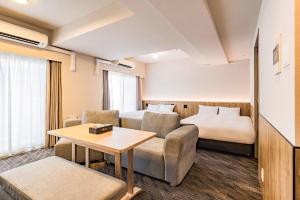 Apartment Hotel 11 Namba Minami 4