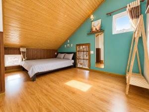 TeeDalat Home
