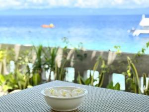 Private Beach Villa with Balcony and Sea View in Panagsama, Moalboal Cebu Near Famous Sardines Run and Turtle Watching