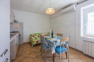 Rural Apt Lea for 2 w Terrace - Happy Rentals