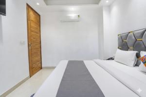 Hotel Signature Prime - Lajpat Nagar