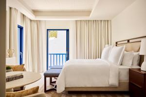 Four Seasons Hotel Mykonos