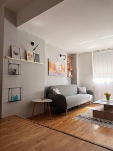 Mia’s duplex apartment
