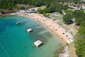 Beautiful villa - two pools, panoramic sea view, sandy beach - by TRAVELER tourist agency Krk - ID 2689