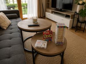 Spacious Anděl Apartment with 2 Bathrooms near Metro
