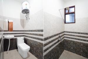 Collection O Toll Plaza Kherki Daula Manesar Formerly Hotel Sky