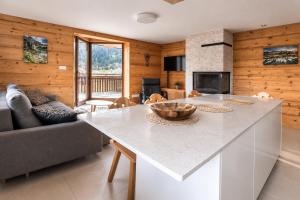 OKNO NA GÓRY - apartament w widokiem na góry i kominkiem - ZAKOSPANIE