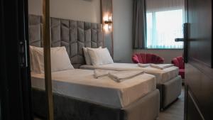 TALLES CITY HOTEL