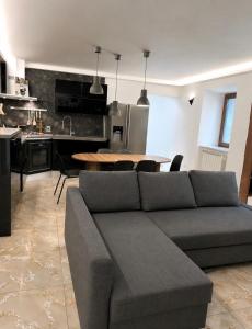 Candlelight Boutique Apartment in the Heart of Trieste
