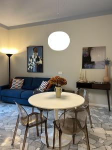 The Y apartments - Como - Luce