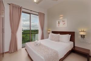 Water Park Suites