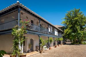 Alohamundi Corral del Conde