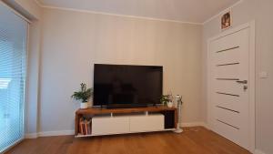 FENIX Apartament - Dębowy, Garaż podziemny, 2xParking, Ogród,Targi, Faktura VAT, dostęp 24h