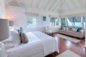 Amazing Beachfront Villa With Pool - Emily House