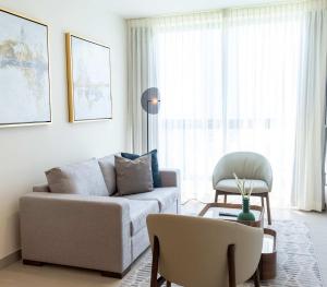 Serviced 2 Bedroom Apartment with City View