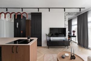 Modern 2-Room Flat New Praga - 7 min to Metro