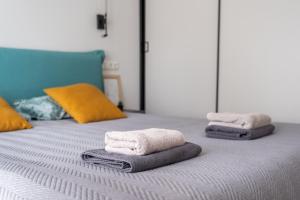 Modern 40m2 Flat near Beach with Private Parking