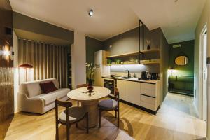 Casa Bolero 48 - Elegant Downtown Stay