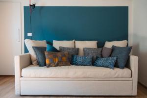 Cottage di design con giardino