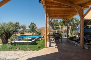 xrysoula`s luxury dome