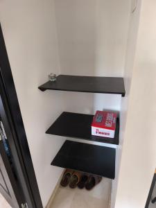 Cozy apartment with pool near Allal El Fassi