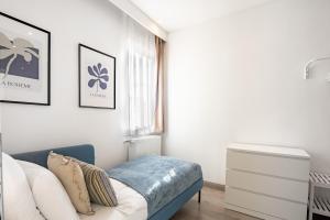 Alma - Sunny central three bedroom apartment