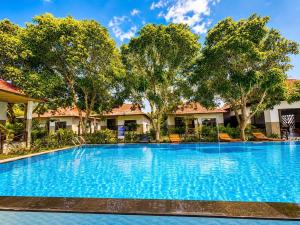 The Aurora Retreat Ong Lang Beach