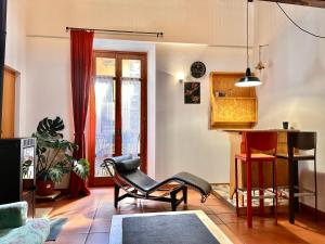 Ascorti Home- Lake & Centre