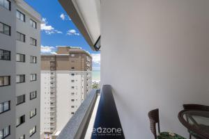 Apto c Churrasqueira a 500 m da Praia STW1206