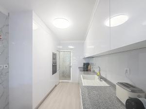 Rosaria Flat 2