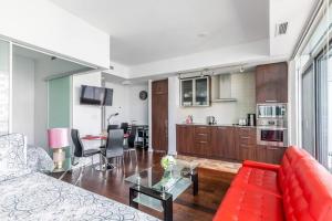 Downtown Suite by UnionStationScotiaArena