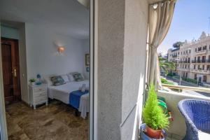 The Rose by Hello Homes Sitges