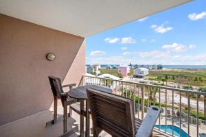 Dunes 406