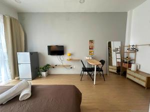 Stayhub Central District 1