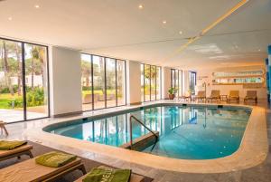 Azure Garden Villa 317