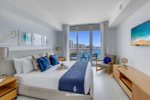 1BR Intracoastal View