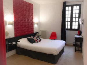 Hotels Hotel De La Loge : photos des chambres
