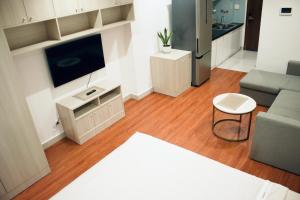 VIP-sky center- căn hộ rộng rãi, thoáng mát, yên tĩnh, tiện nghi đầy đủ - Hồ bơi miễn phí