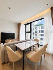 Timesquare Beachfront Apartment